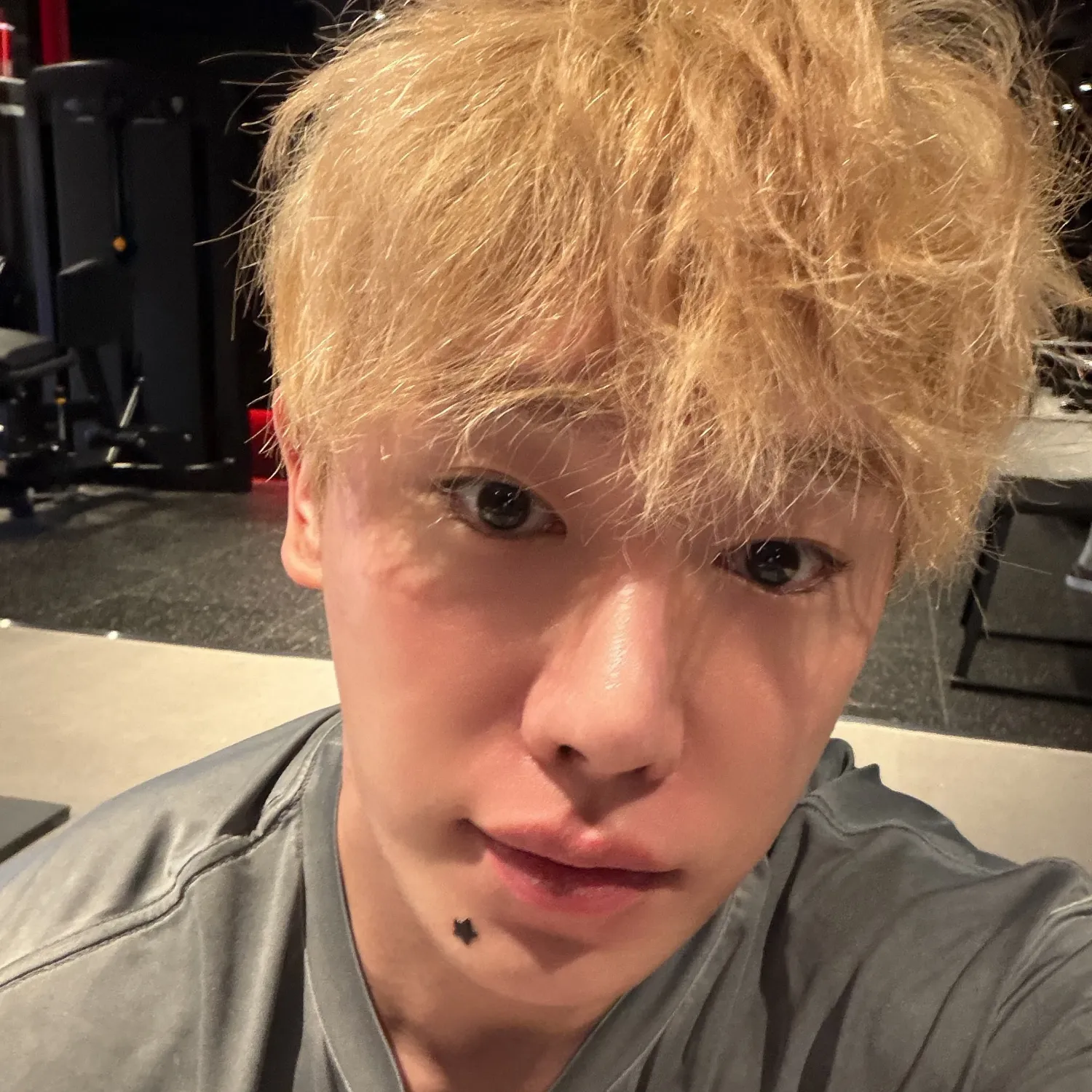 A moment captured by Wonho's fan