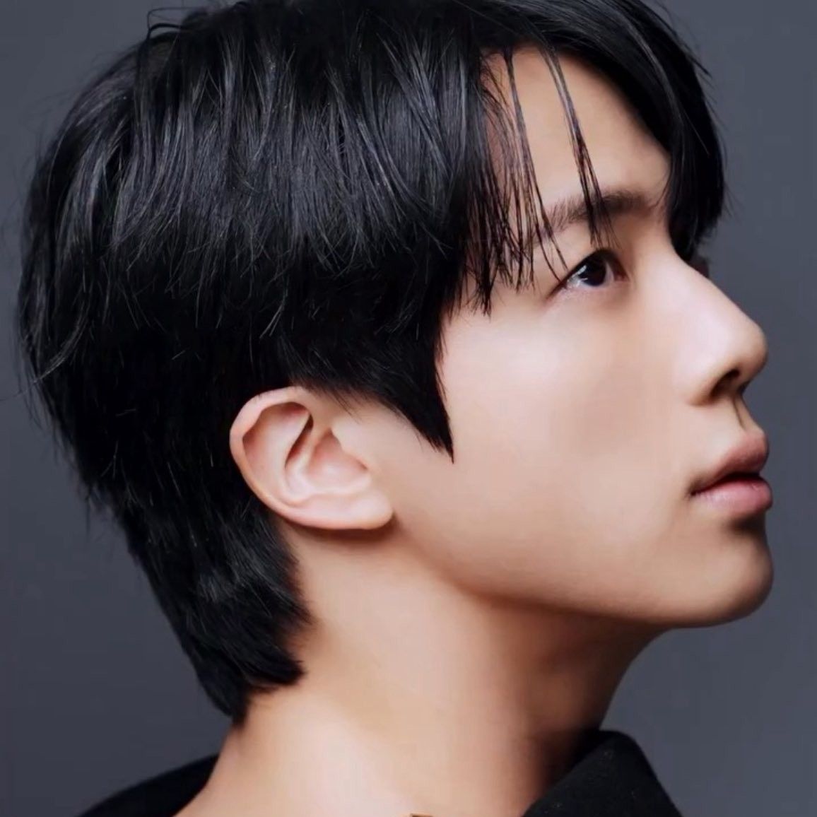 Foto aktivitas terbaru Jin (BTS)