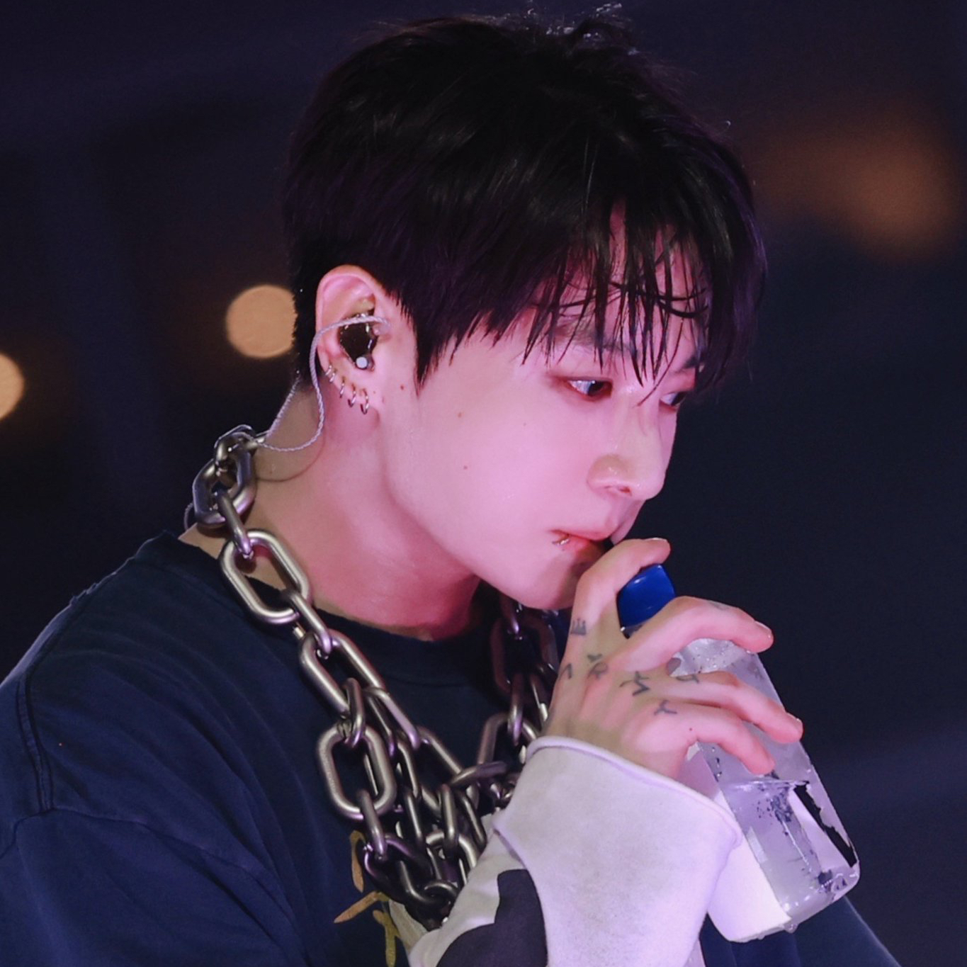 Momen yang diabadikan oleh penggemar Jungkook (BTS)