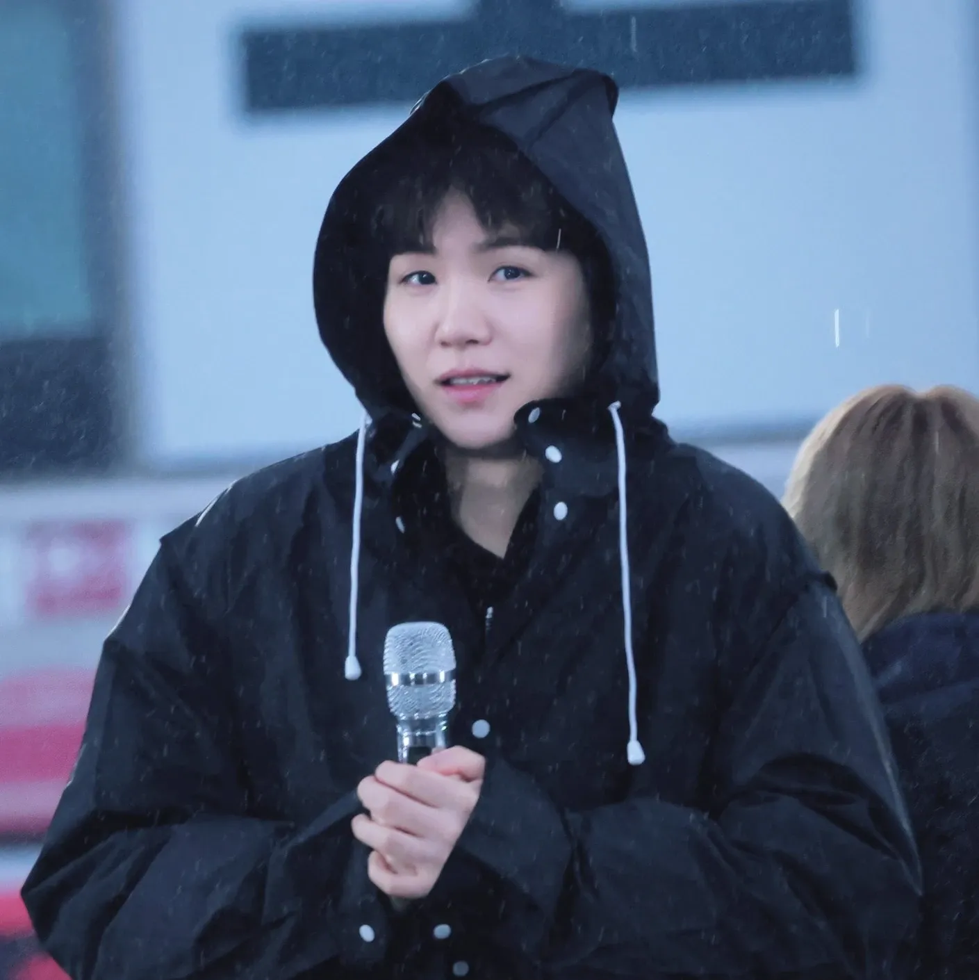 SUGA (防弹少年团)的幕后花絮