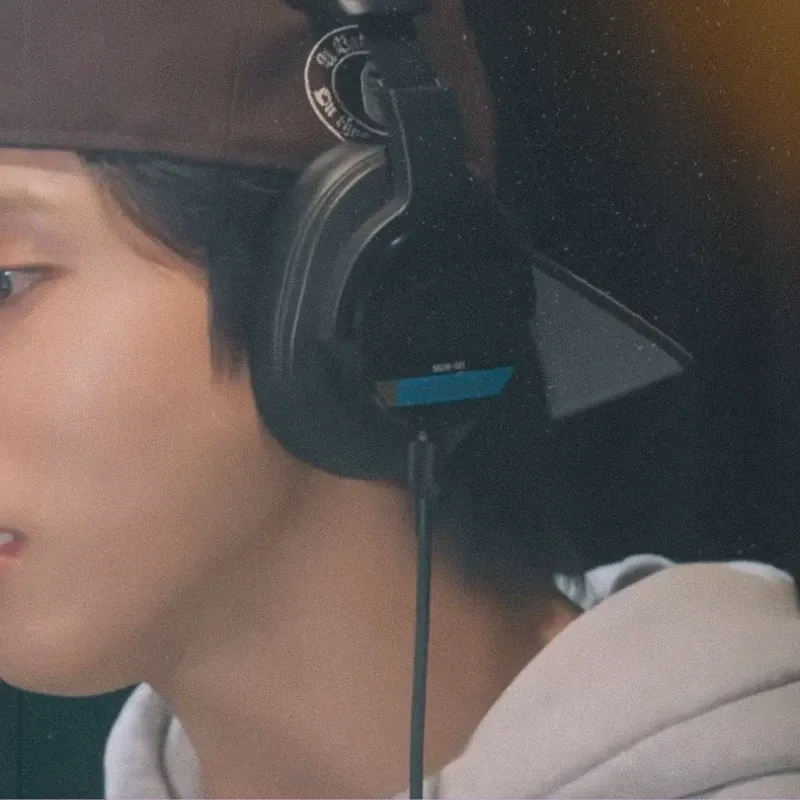 Today’s hot picks from the 한 (Stray Kids) community