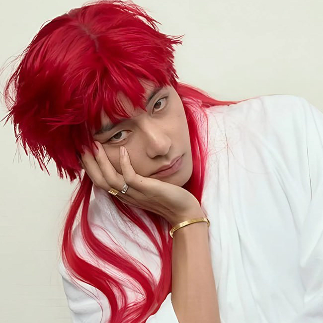 V (防弹少年团)的最新照片