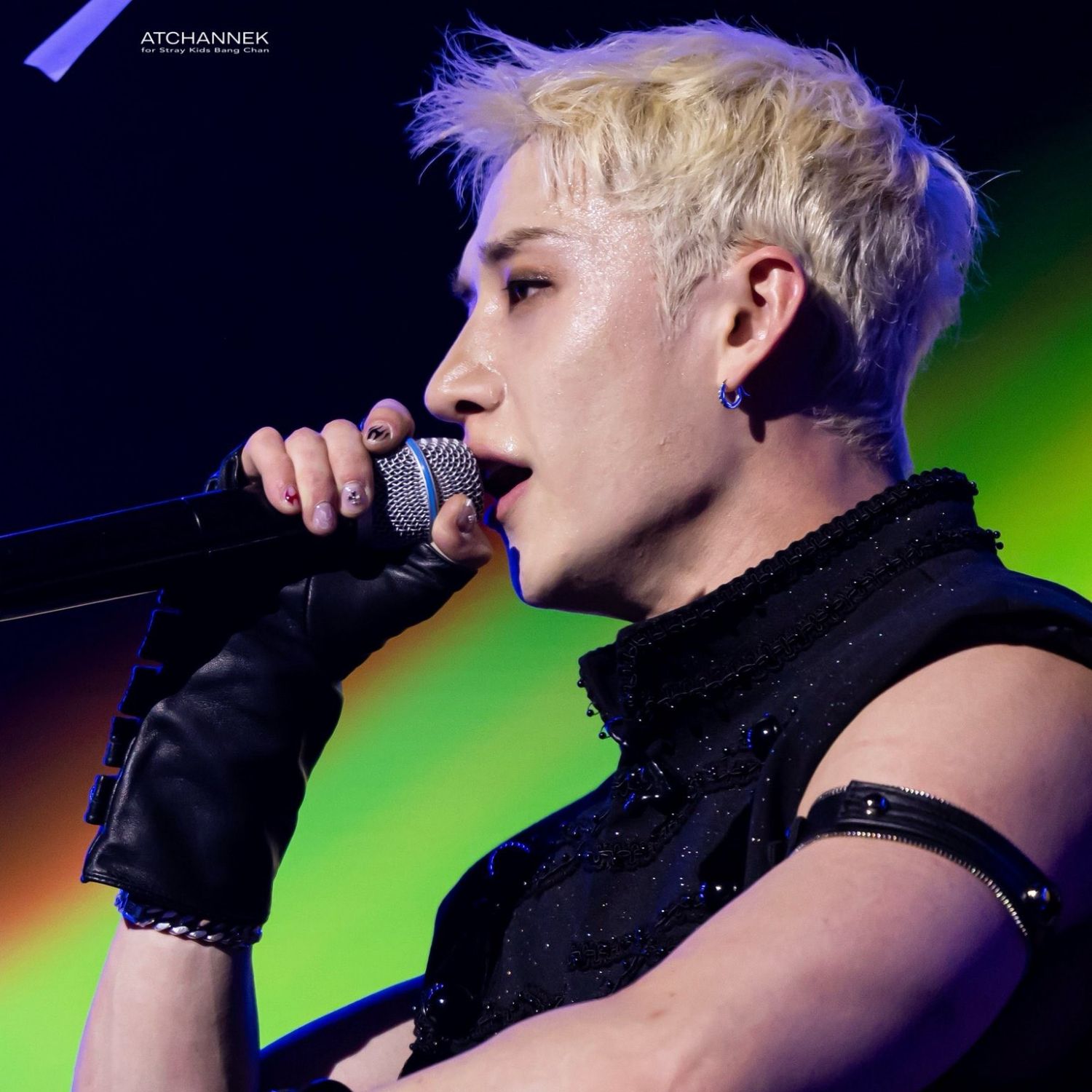 Hot post catching attention from 방찬 (Stray Kids)'s fandom