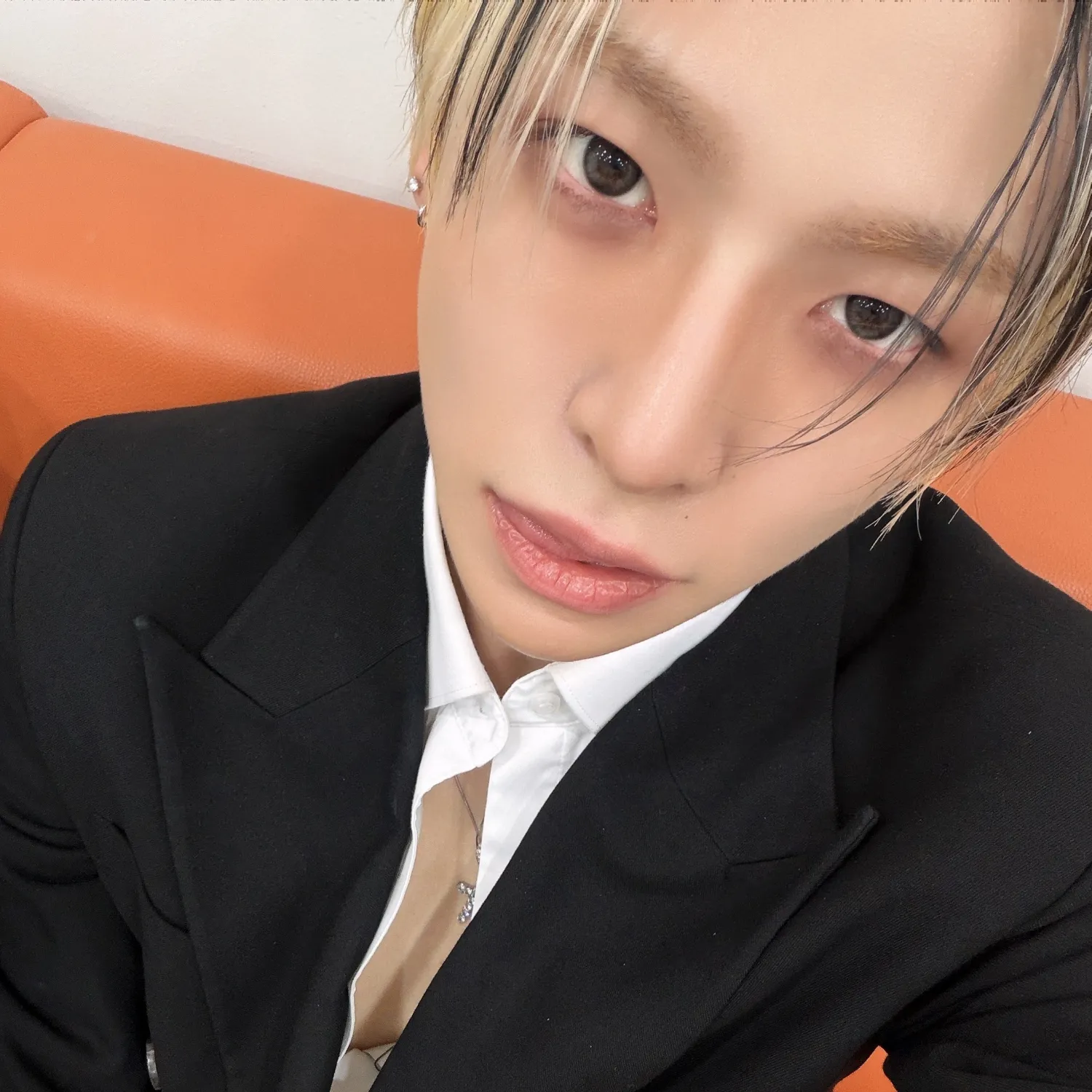 Recent activity shot of Jiho (AMPERS&ONE)