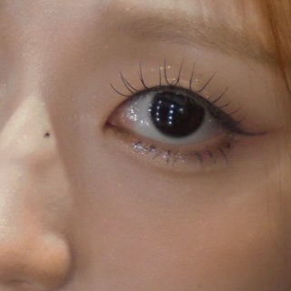 Behind-the-scenes cut of Jeong Yein (Lovelyz)