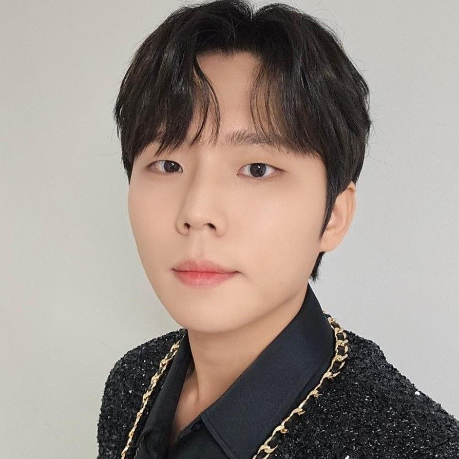 Recent activity shot of Jung Seunghwan