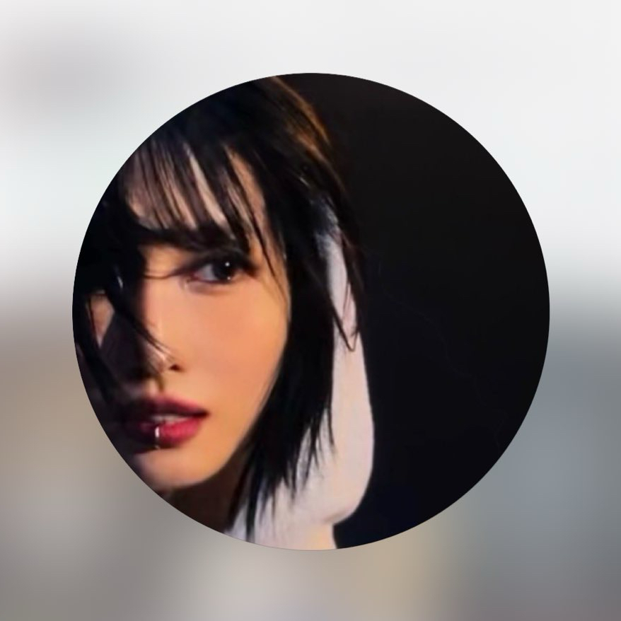 모모 (TWICE) 최근 활동샷