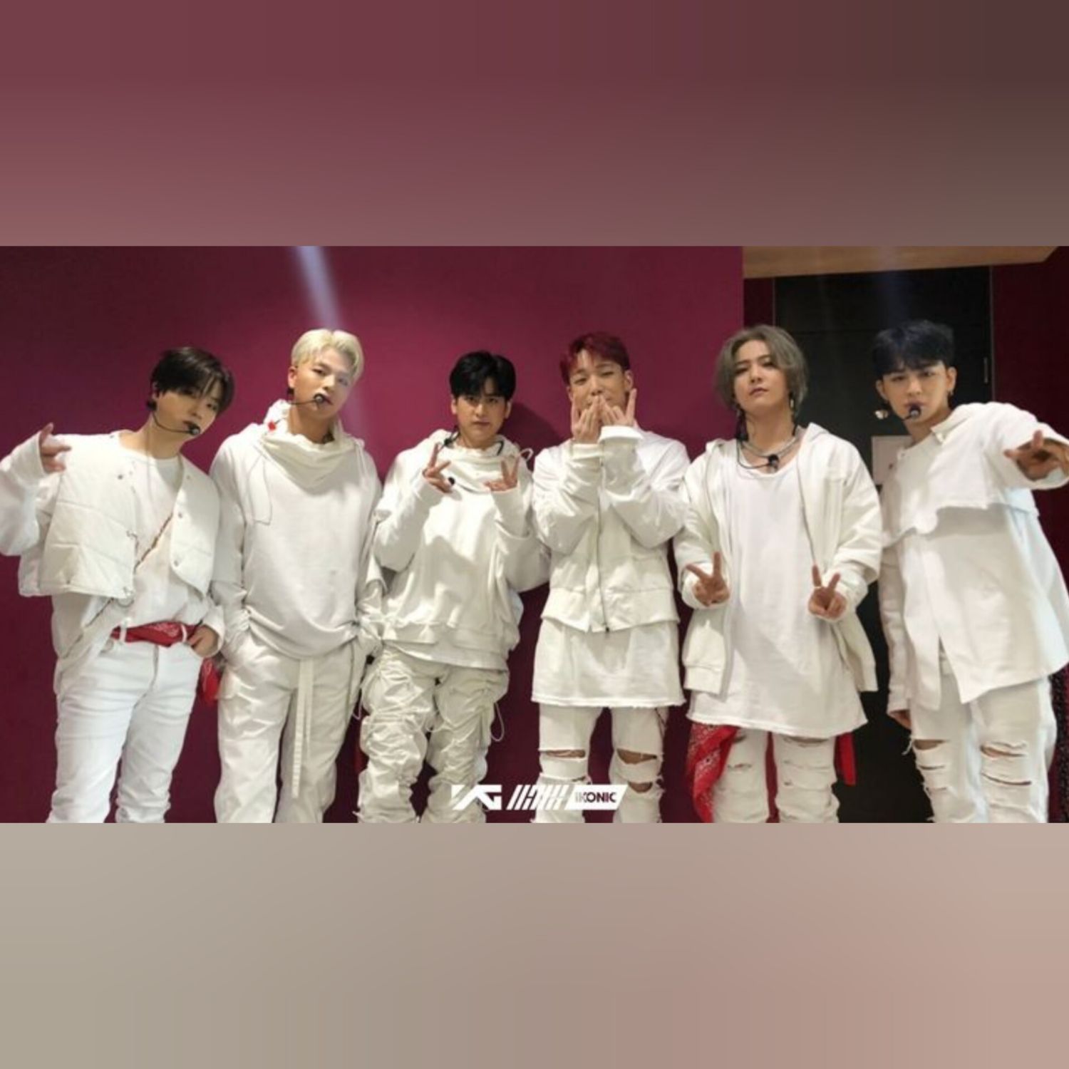 Potret di balik layar iKON