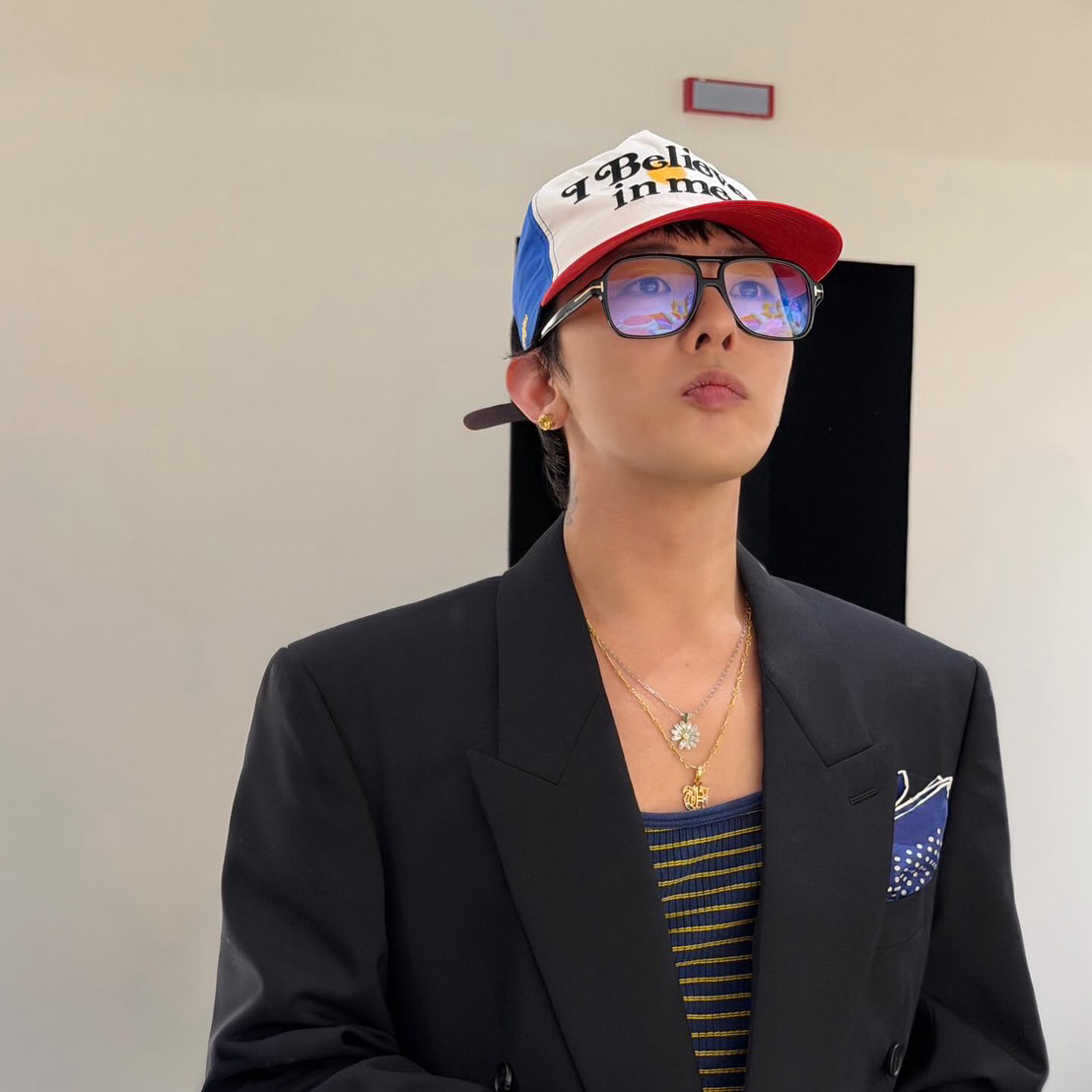 G-DRAGON (빅뱅)의 비하인드 컷