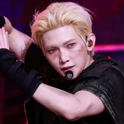 Behind-the-scenes cut of Yeosang (ATEEZ)