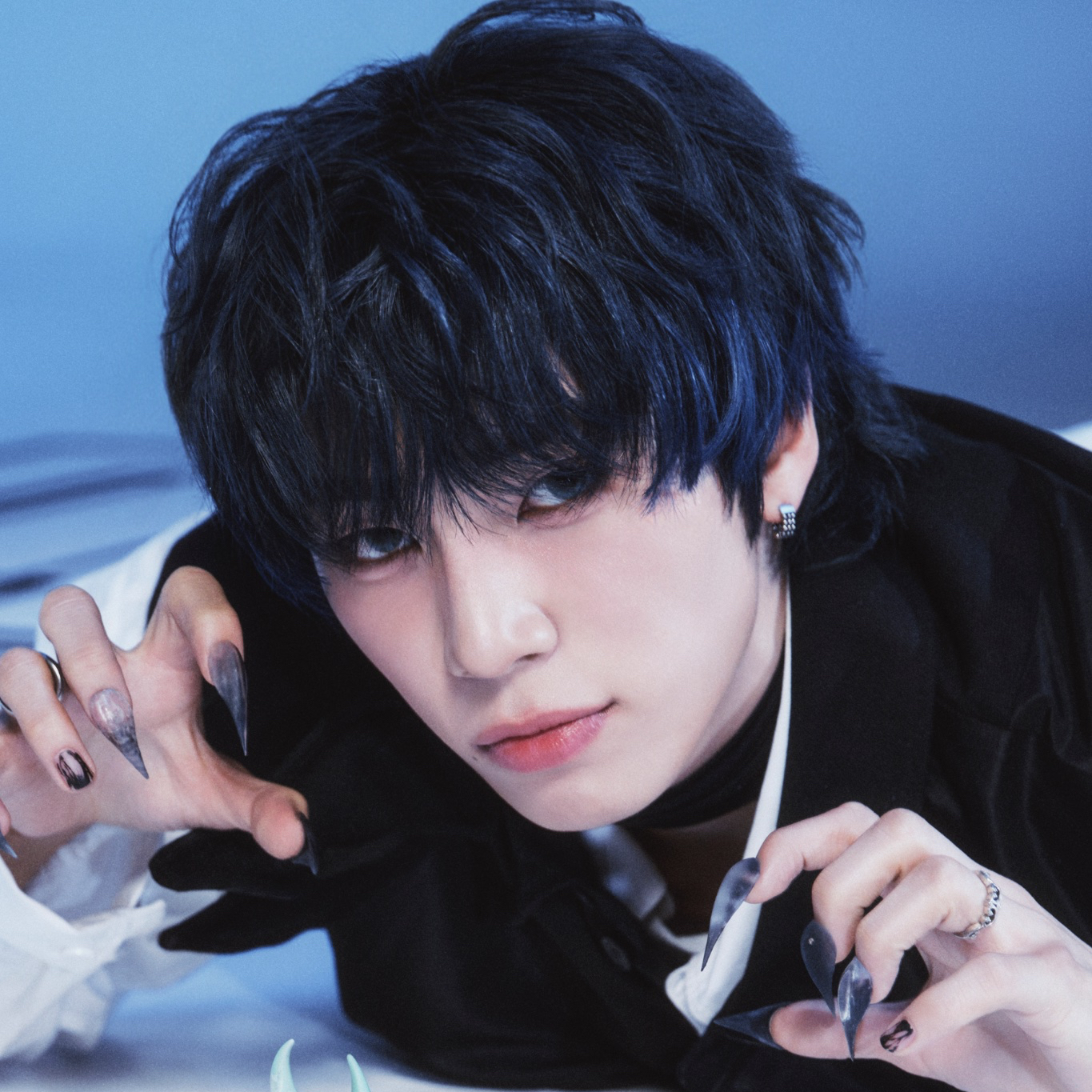 Behind-the-scenes cut of So Geon (NEXZ)