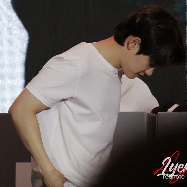 디오 (EXO) 최근 활동샷