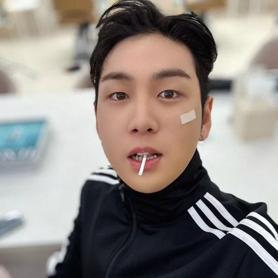 Latest photo of Baekho