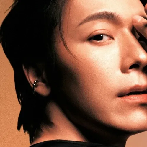 Foto aktivitas terbaru Donghae (Super Junior)