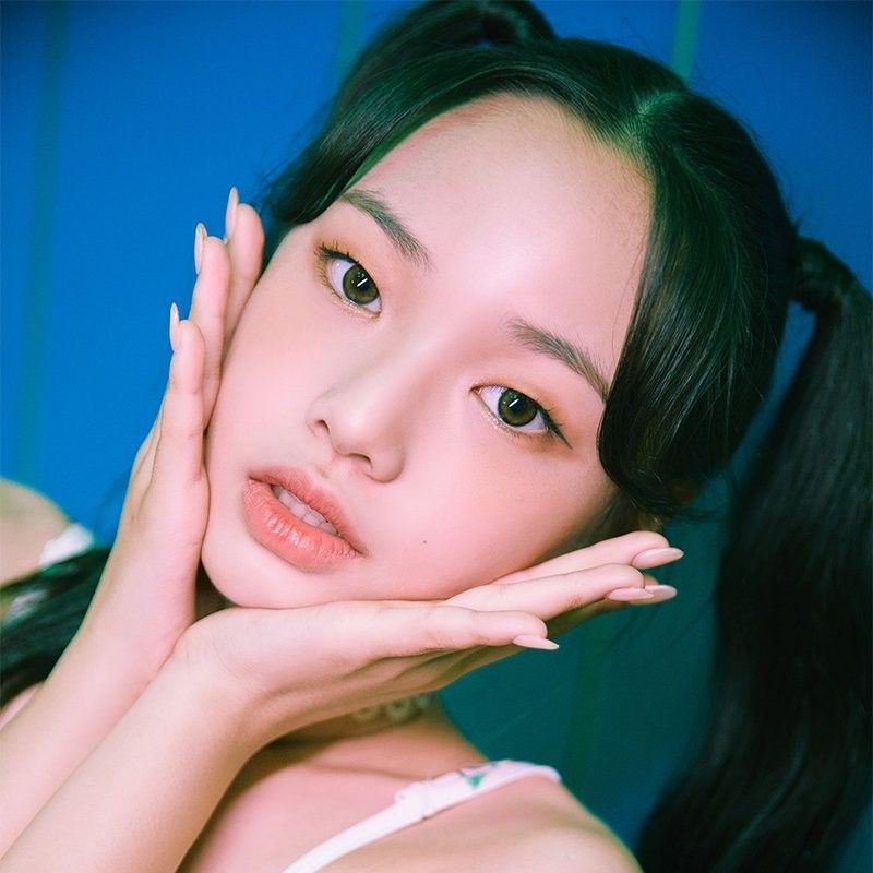 Behind-the-scenes cut of Park Boeun (CLASS:y)