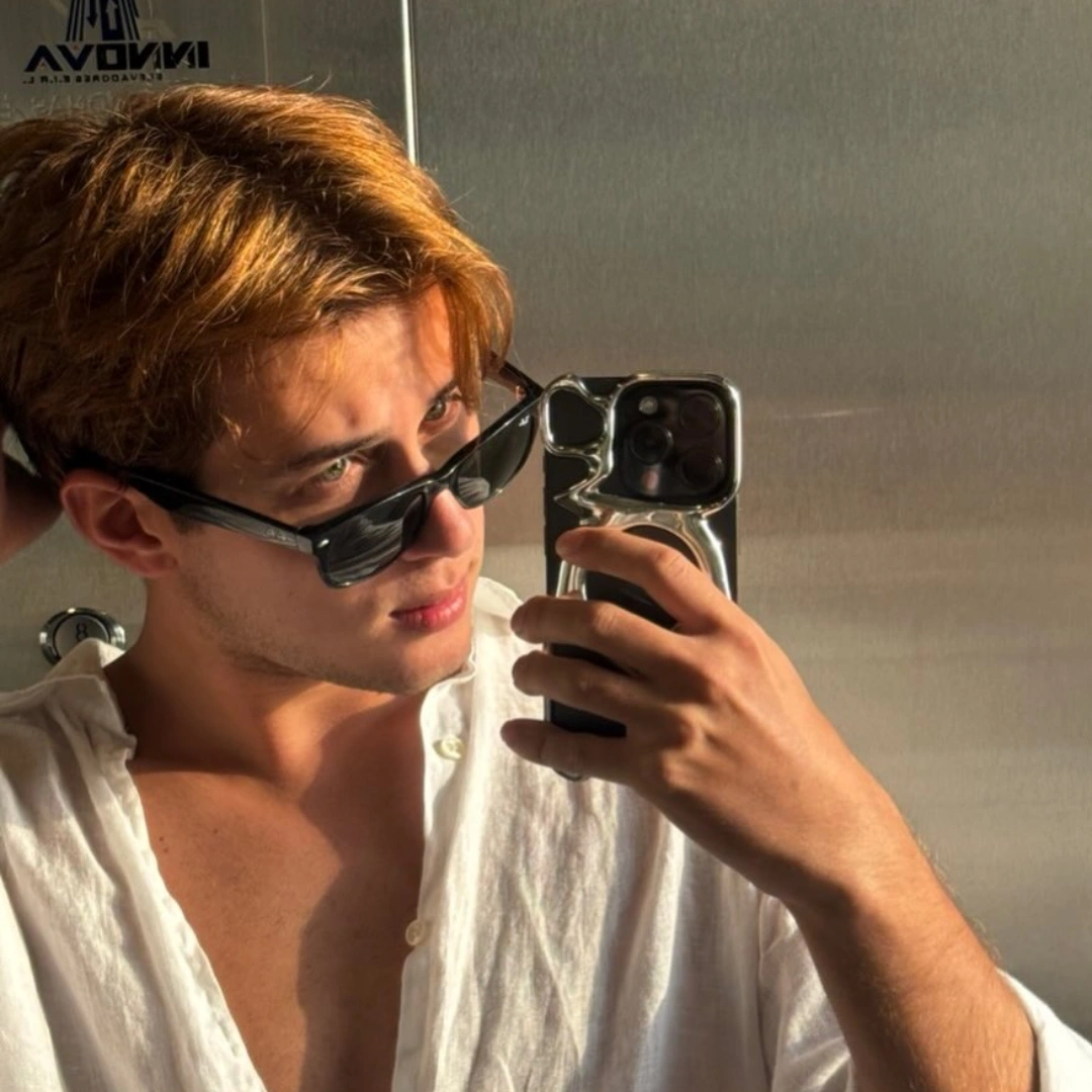 Must-see popular post of 알레한드로 (SANTOS BRAVOS), your favorite