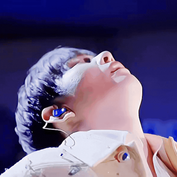 A moment captured by Lee Changsub (BTOB)'s fan
