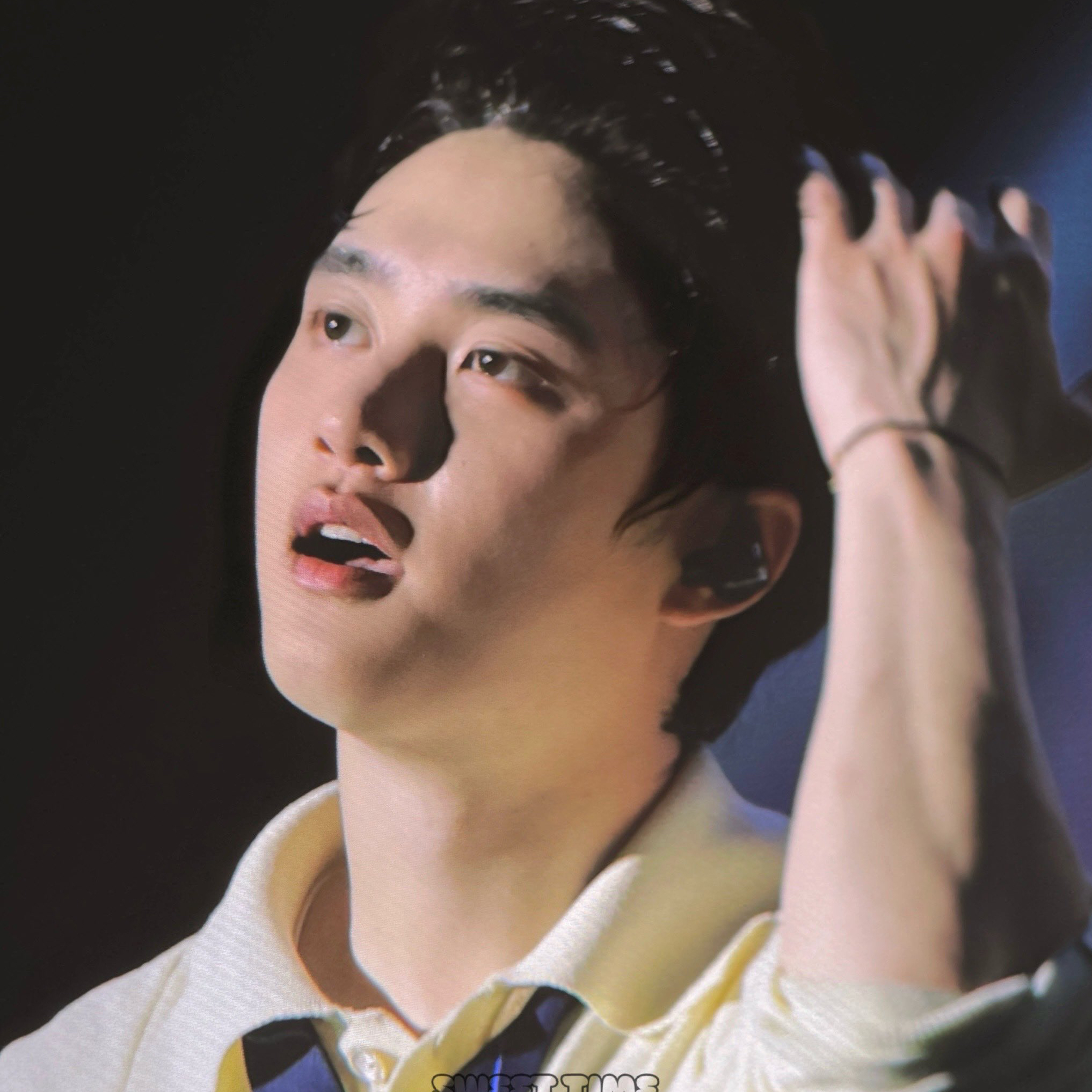 Foto aktivitas terbaru D.O. (EXO)