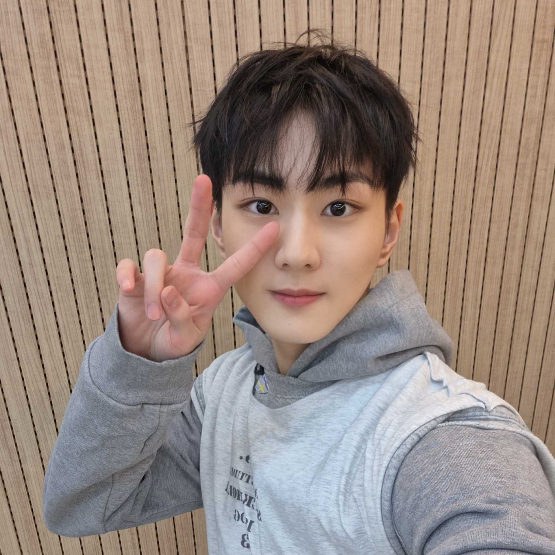 祯元 (ENHYPEN)的最新活动照片