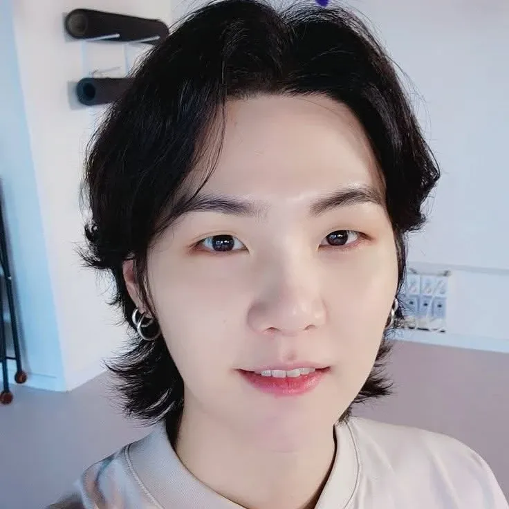 A moment captured by SUGA (BTS)'s fan