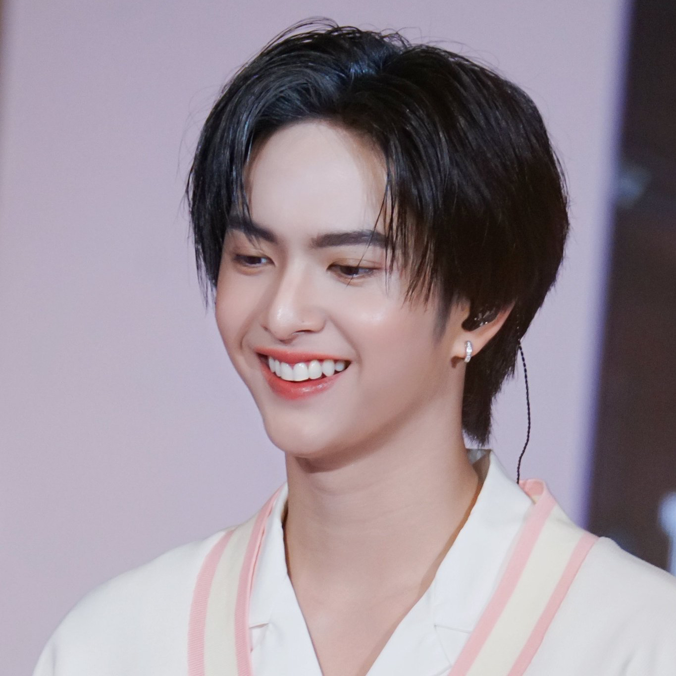 Behind-the-scenes cut of Copper (BUS)