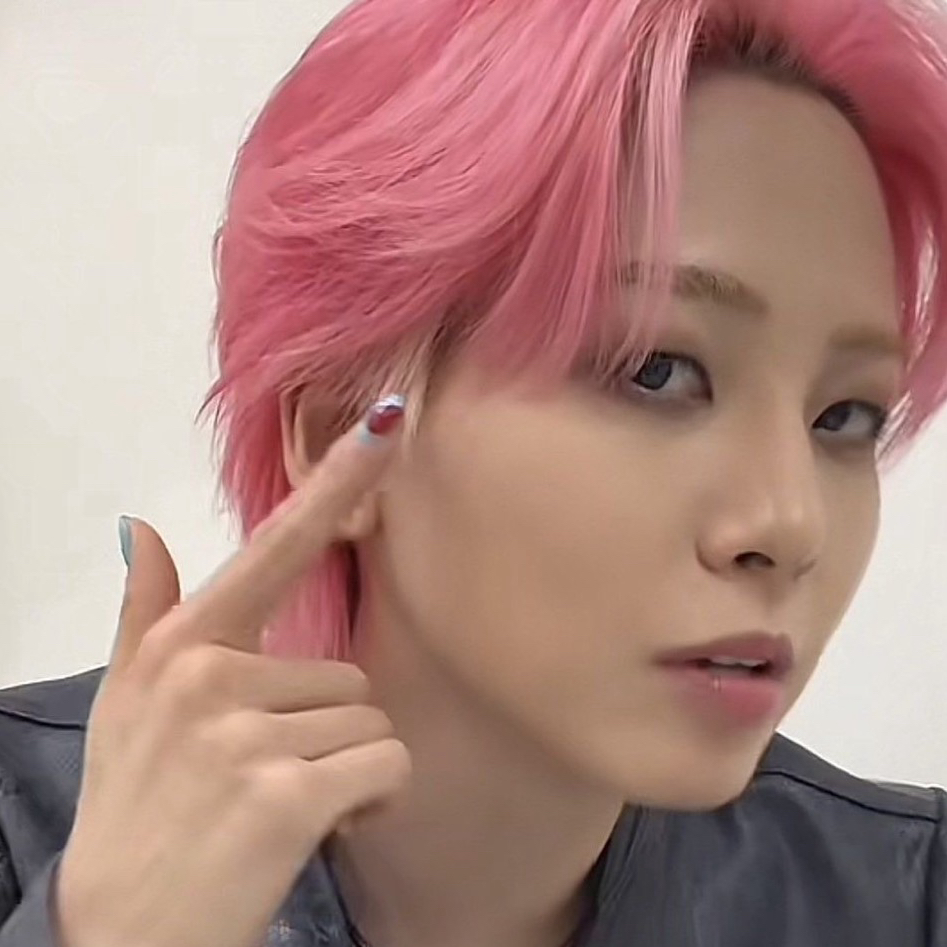 Recent activity shot of Kawashiri Ren (JO1)