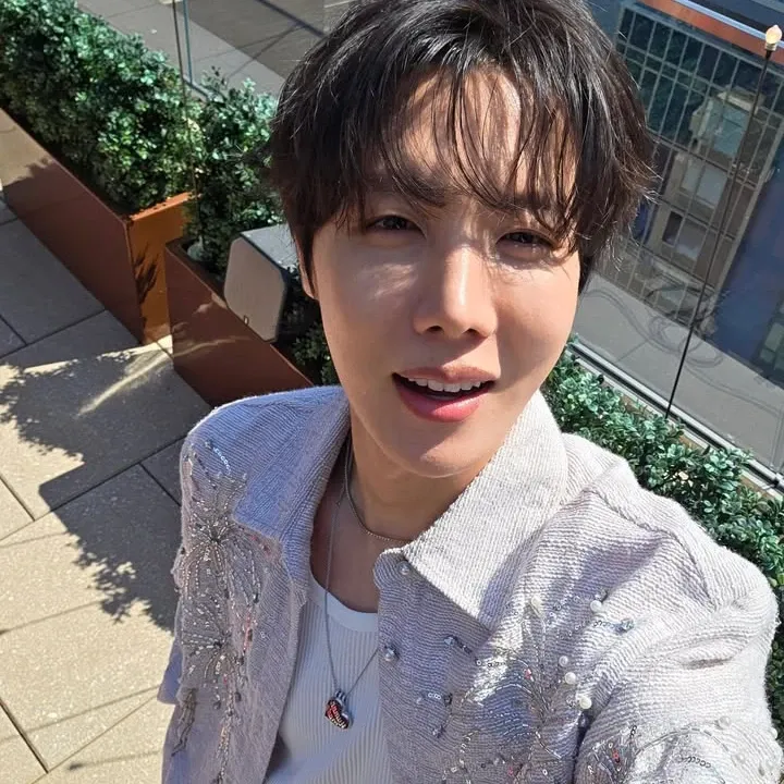 J-hope (防彈少年團)粉絲拍下的瞬間