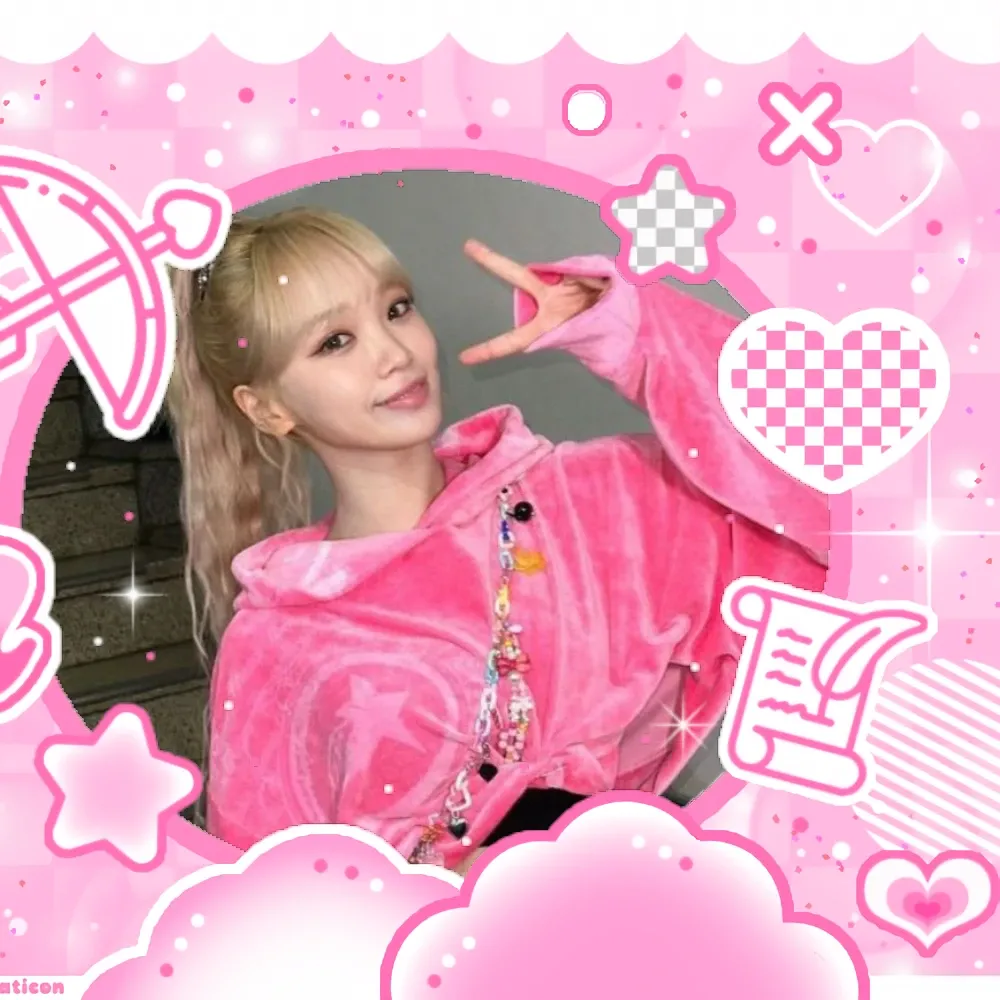 A moment captured by Kim Chaewon (LE SSERAFIM)'s fan