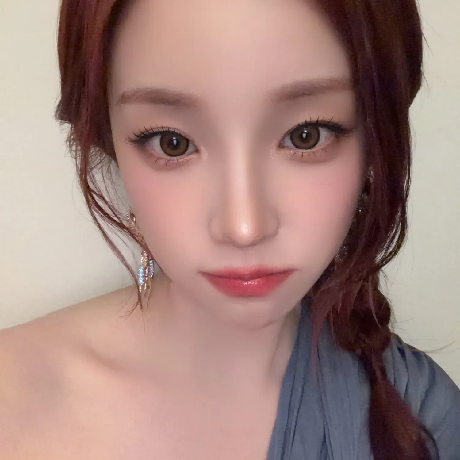 Foto aktivitas terbaru Yuqi (i-dle)