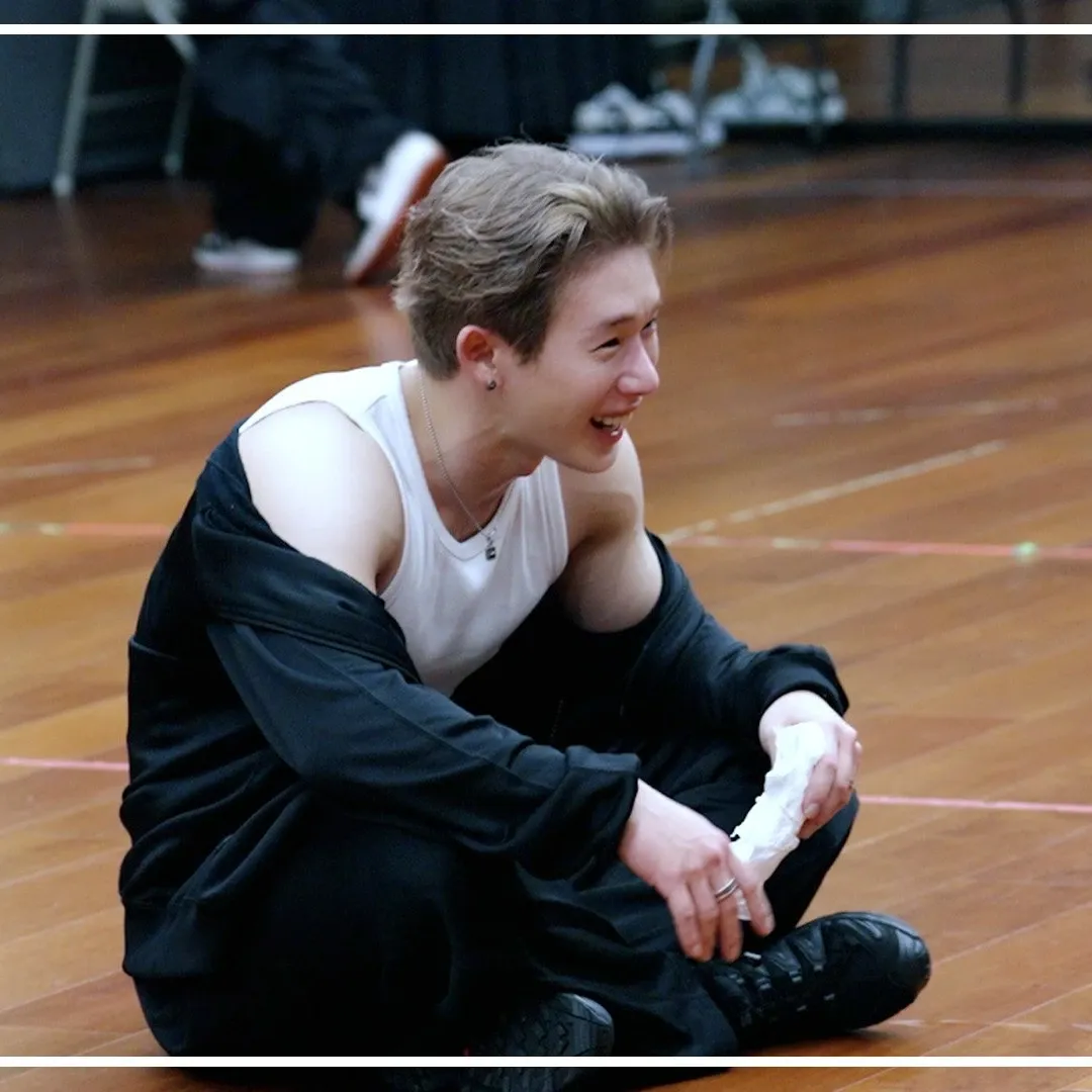 A moment captured by Wonho's fan