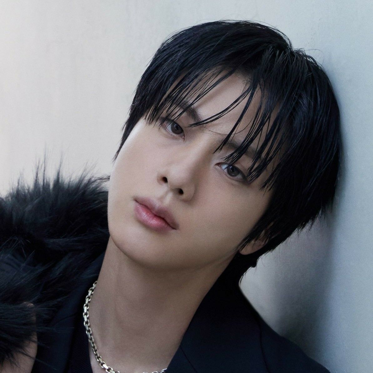 Potret di balik layar Jin (BTS)