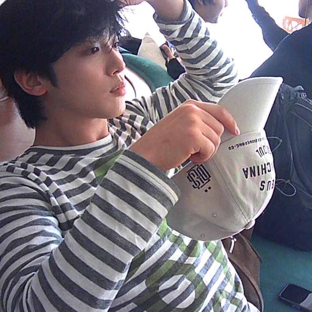 A moment captured by Kim Yohan (WEi)'s fan