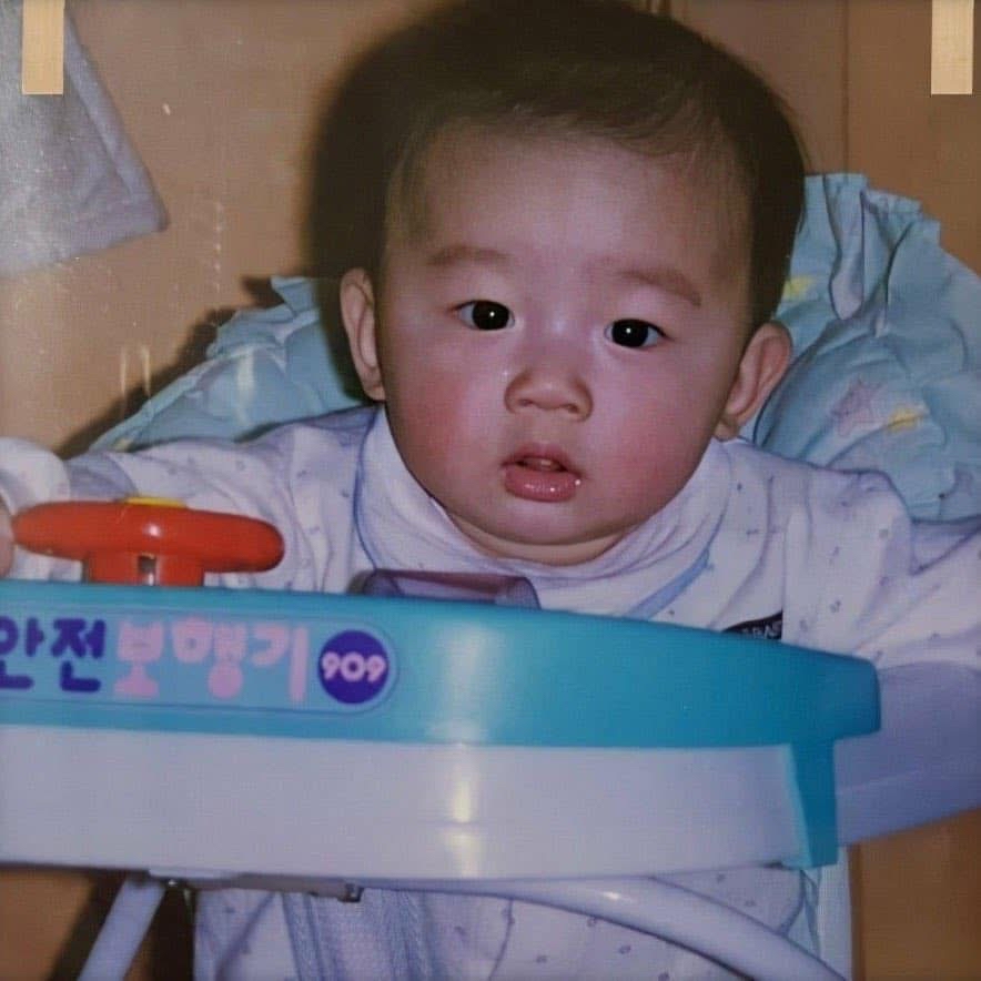Potret di balik layar Kim Yohan (WEi)