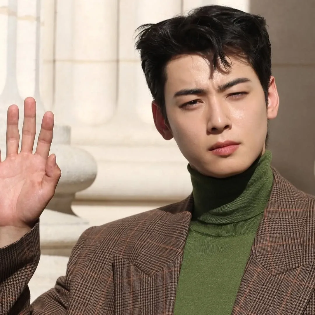 Latest photo of Eunwoo (ASTRO)