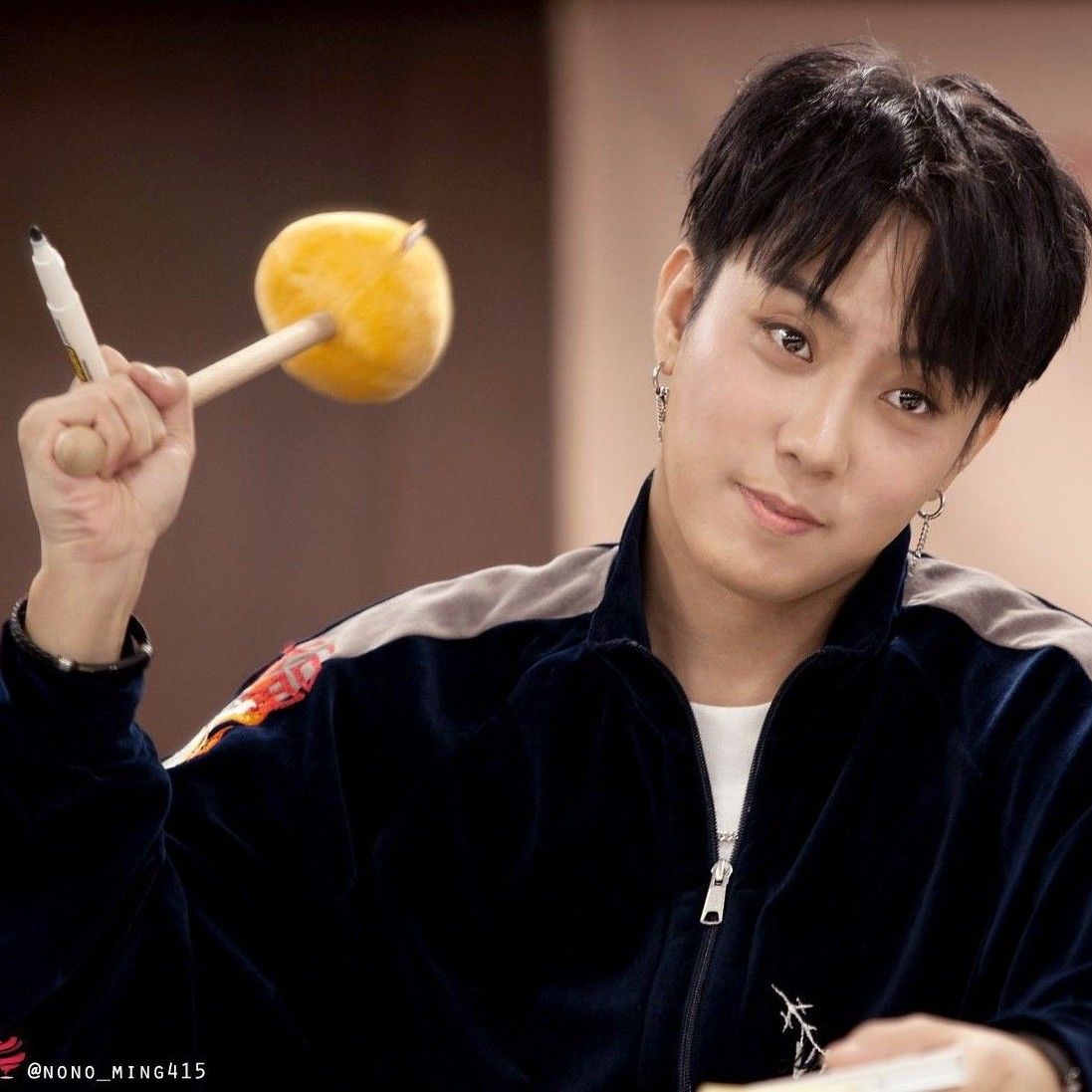 Recent activity shot of Eun Jiwon (SECHSKIES)