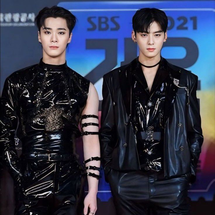 아스트로의 비하인드 컷