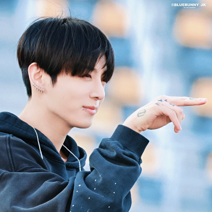 정국 (방탄소년단) 최근 활동샷