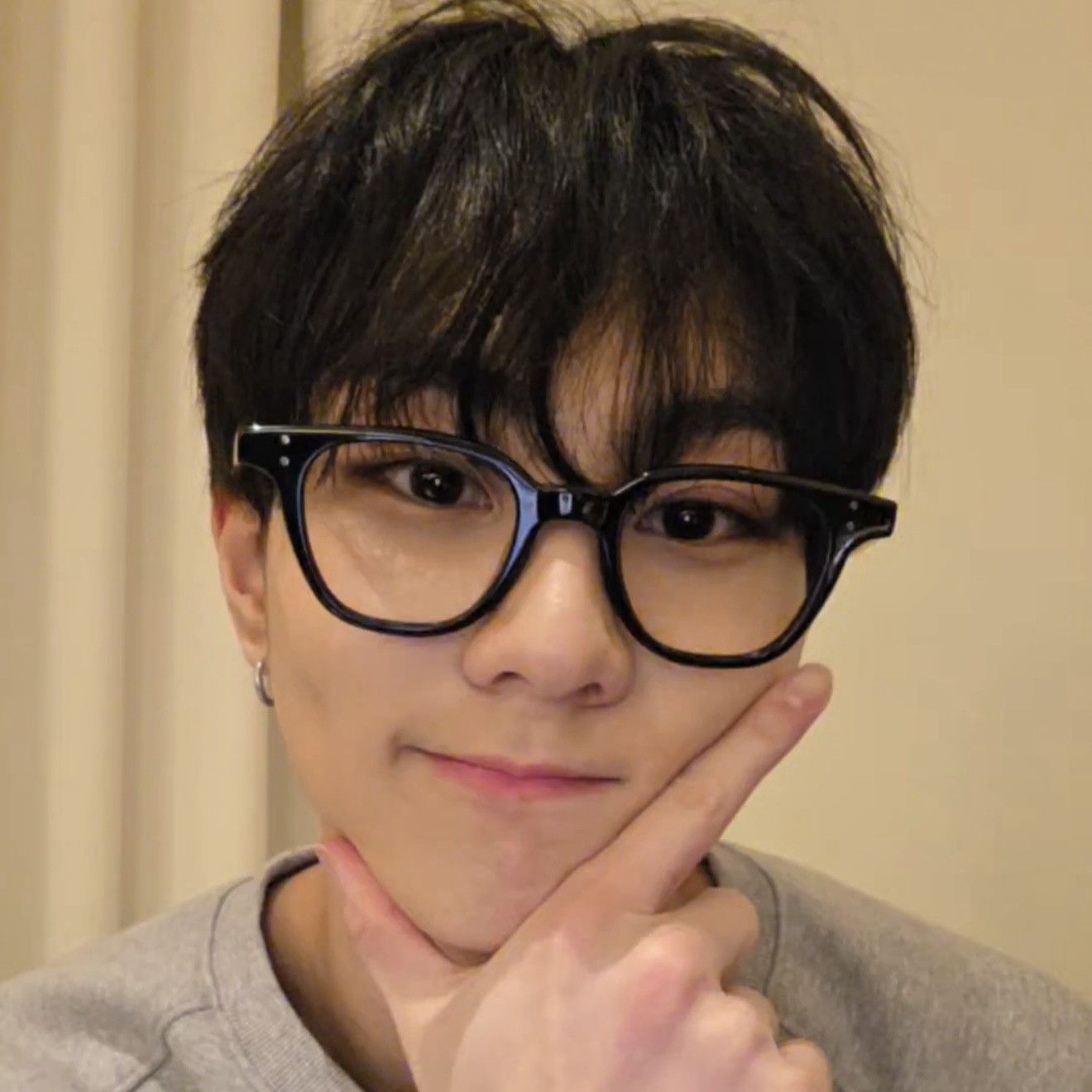 Recent activity shot of Jungwon (ENHYPEN)