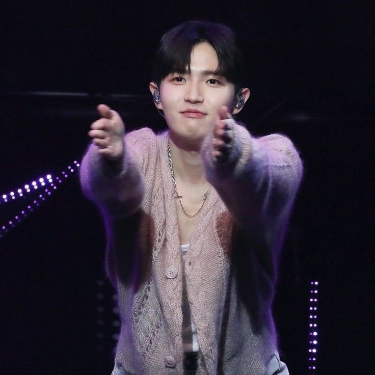 キム・ジェファンの舞台裏ショット