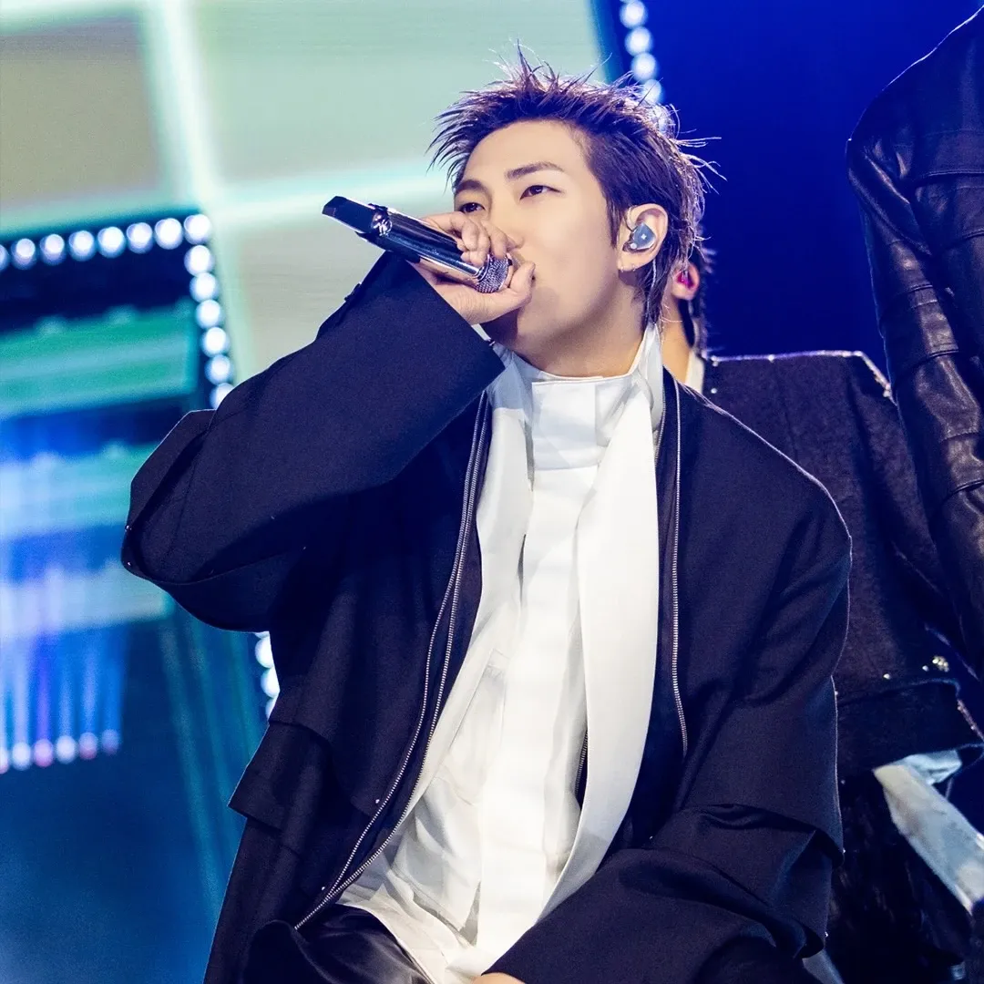 Behind-the-scenes cut of RM (BTS)