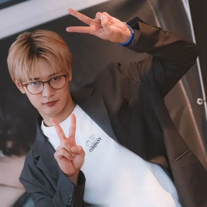 Latest photo of Minho (SHINee)