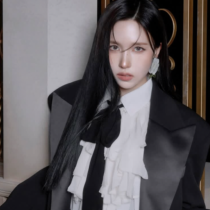 Mina (TWICE)的最新活動照片