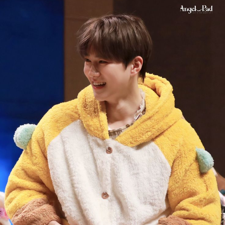 Behind-the-scenes cut of Suho (EXO)