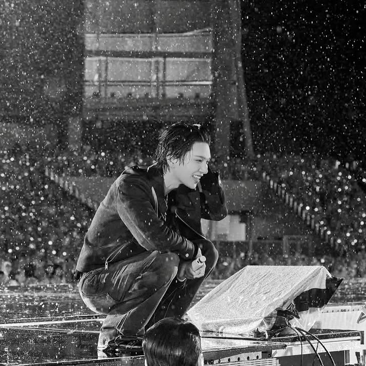 Recent activity shot of Joshua (SEVENTEEN)