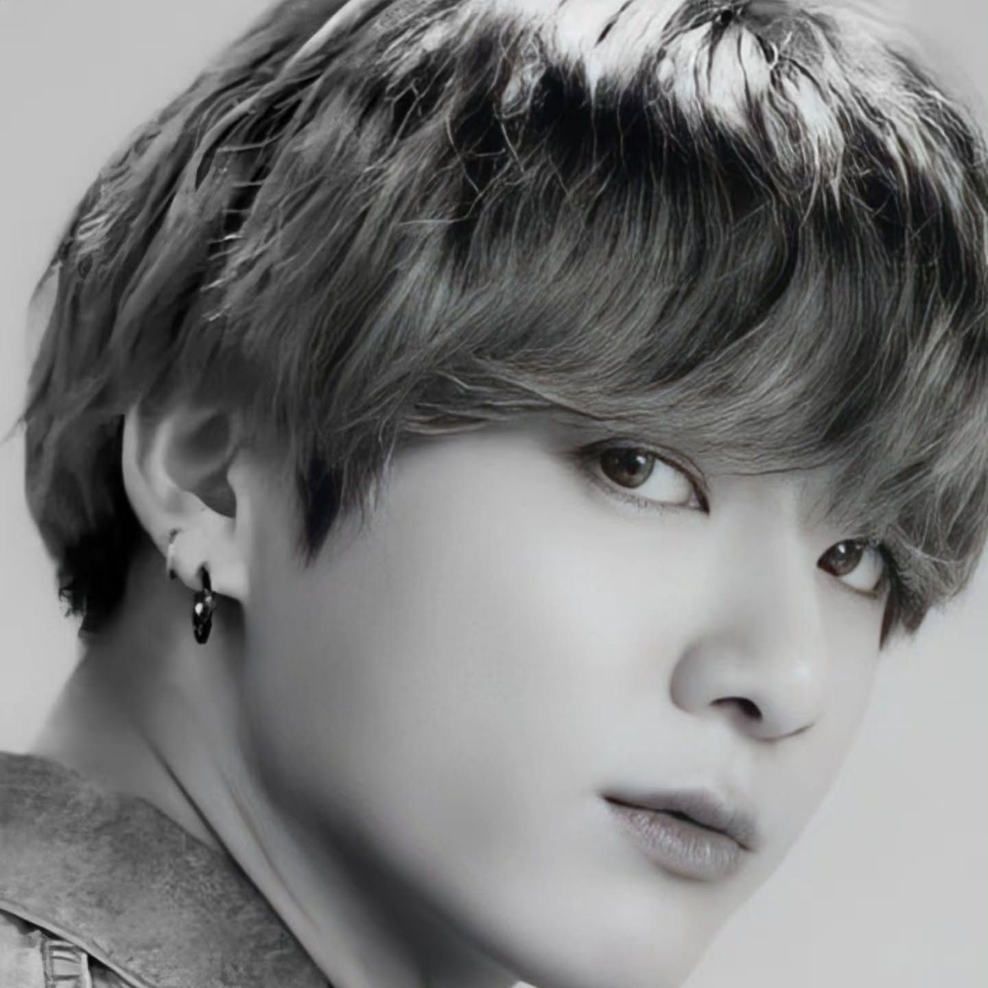 Momen yang diabadikan oleh penggemar Jungkook (BTS)