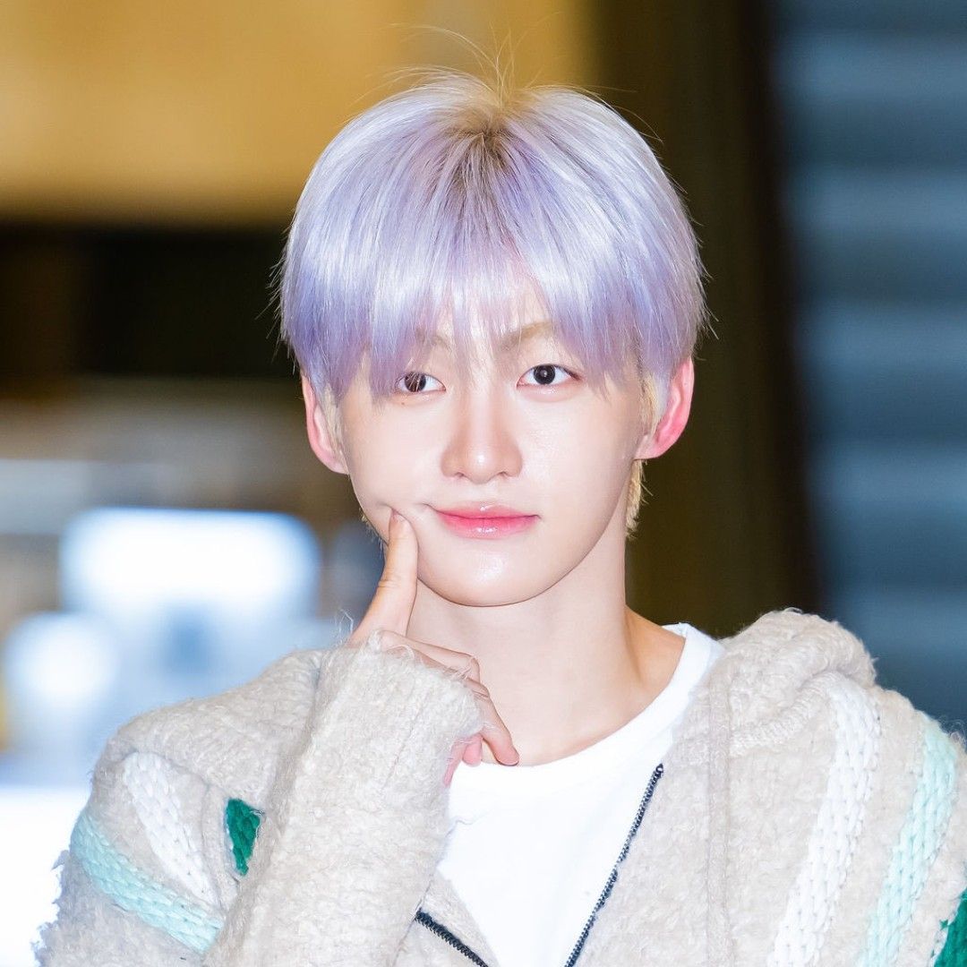 Latest photo of Jihoon (TWS)