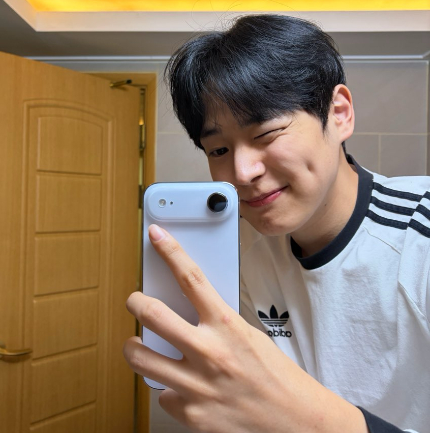 Recent activity shot of Choi Byungchan