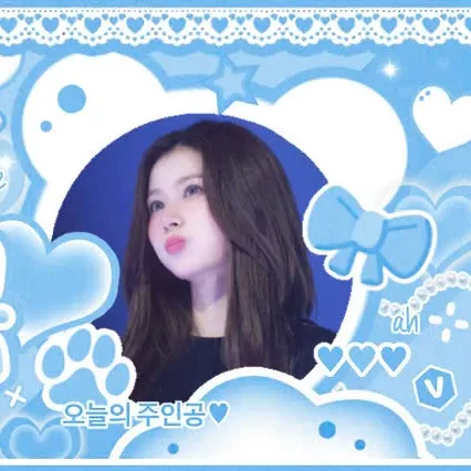 사나 (TWICE)의 최신 사진