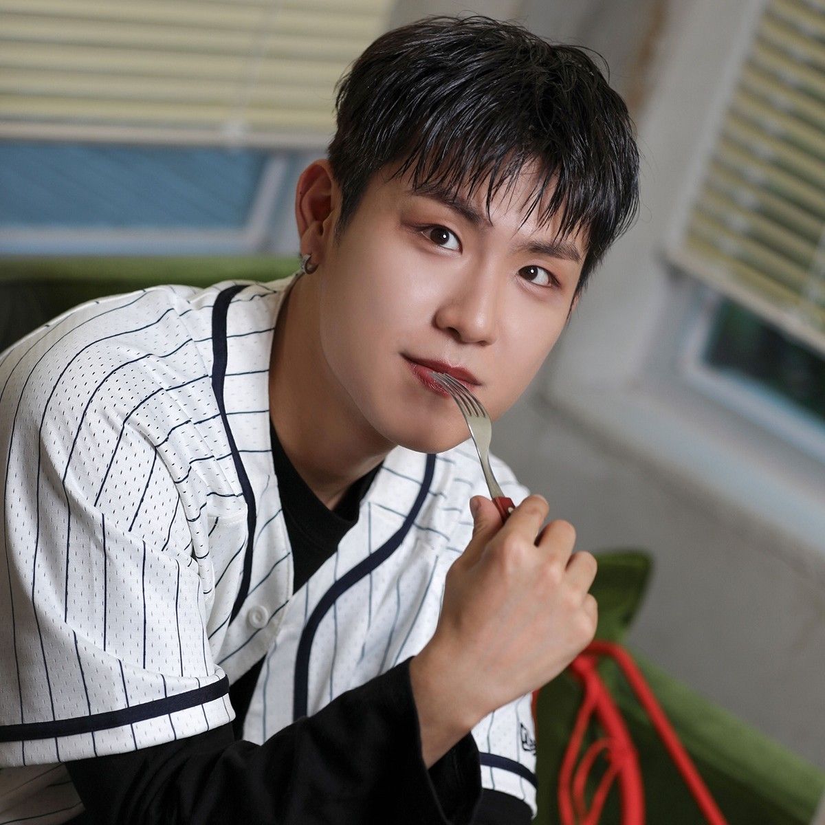 Recent activity shot of Park Woojin (AB6IX)