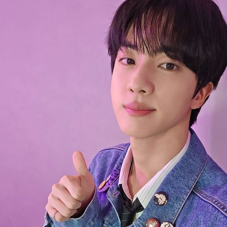 ジン (BTS)の最新写真